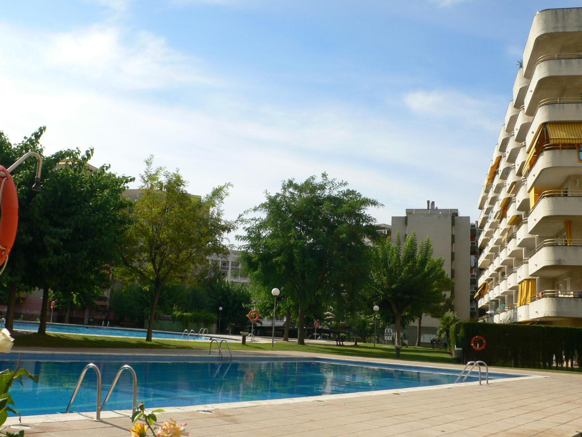 Apartamentos Cordoba Arysal Salou Exterior photo