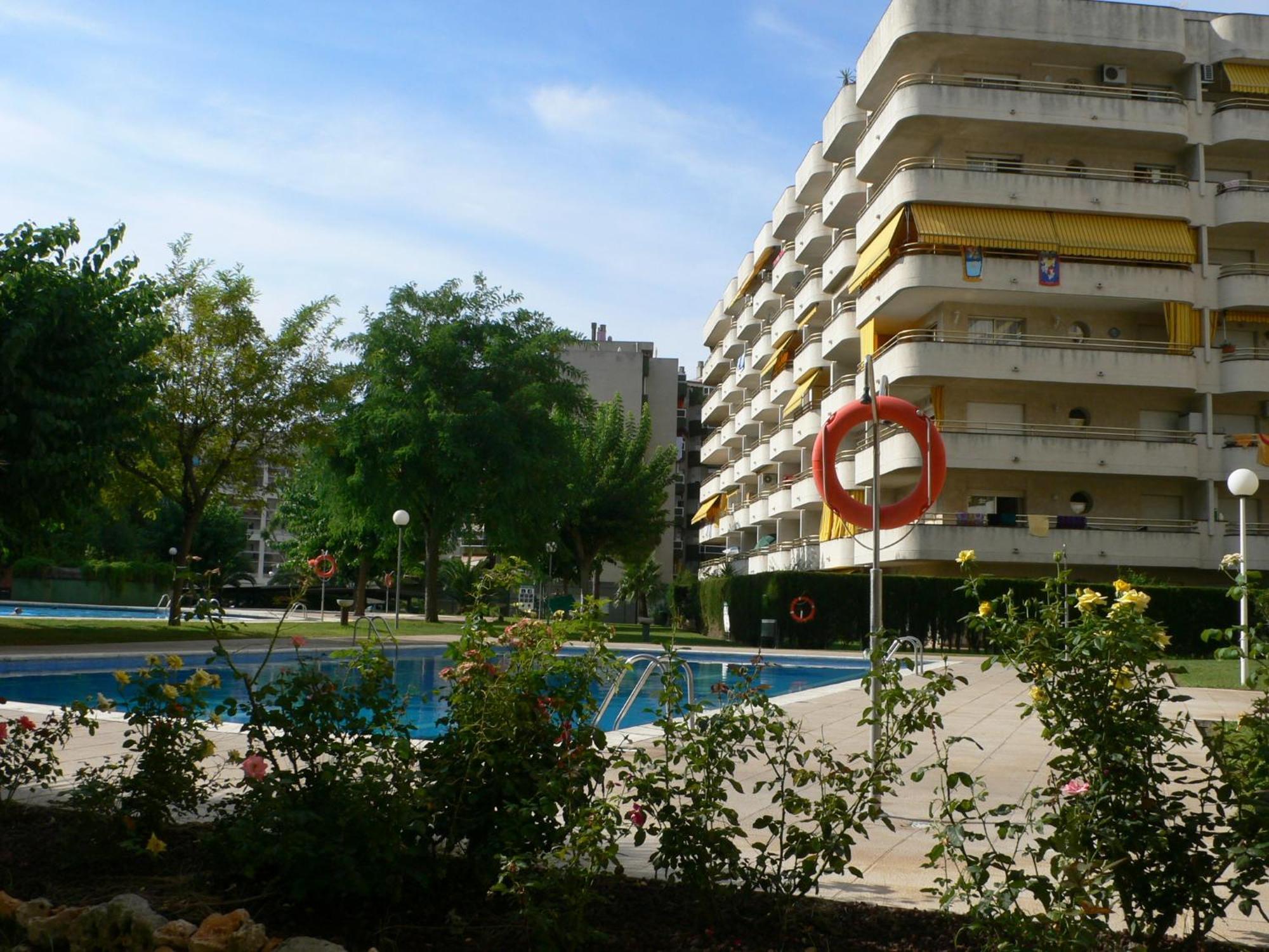 Apartamentos Cordoba Arysal Salou Exterior photo
